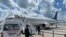 Vuelo de deportación desde Estados Unidos en una imagen de archivo