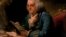 El retrato de Benjamin Franklin por David Martin en 1767 fue encargado por la firma William Alexander & Sons, de Edimburgo. The White House Historical Association