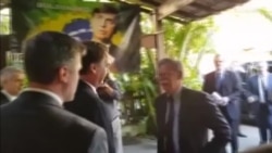Bolsonaro recibe a Bolton en su residencia en Brasil Bolsonaro recibe a Bolton en su residencia en Brasil