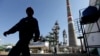 La única refinería en la que valdría la pena invertir en Cuba es la de Cienfuegos, opina experto. (Reuters/Desmond Boylan, Archivo)