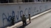 Cartel contra Díaz-Canel en La Habana.